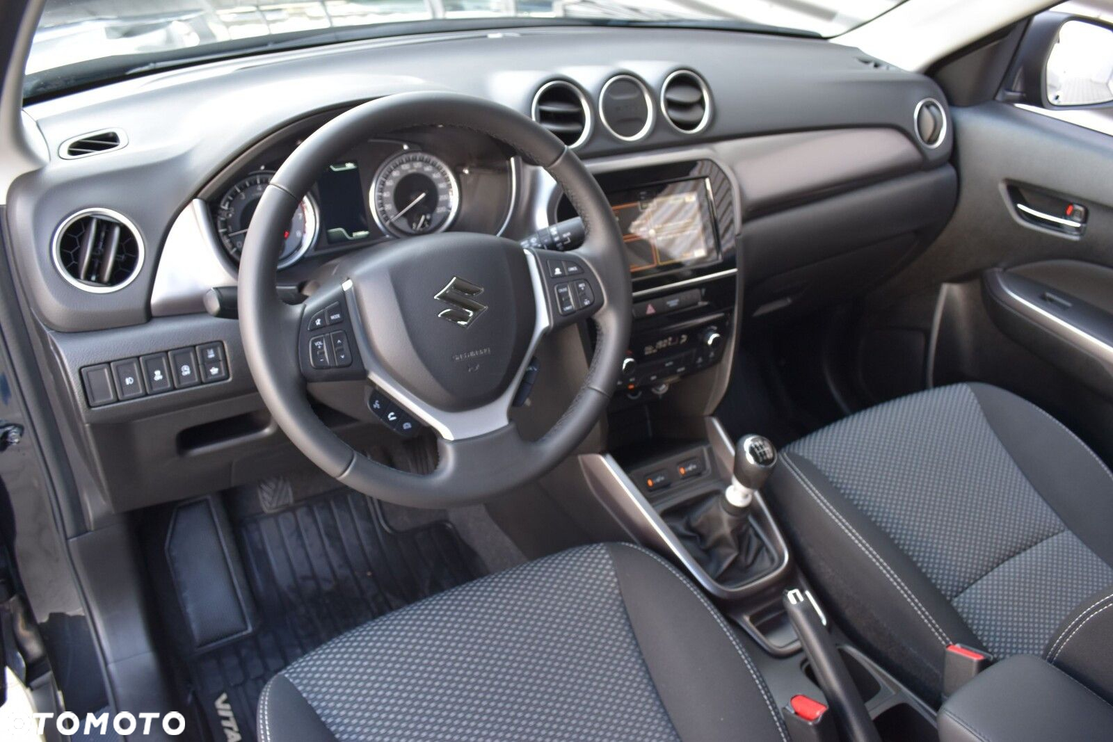 Suzuki Vitara - 10