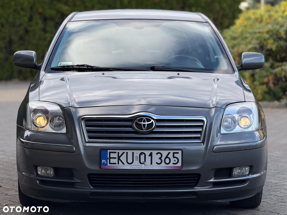 Toyota Avensis 2.0 VVT-i Prestige - 9