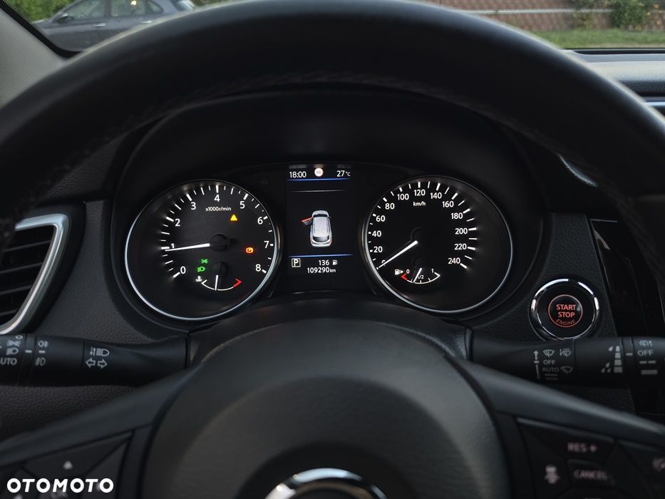 Nissan Qashqai 1.3 DIG-T Tekna+ DCT - 28