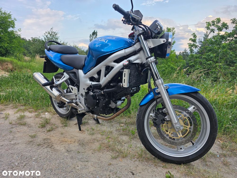 Suzuki SV - 11