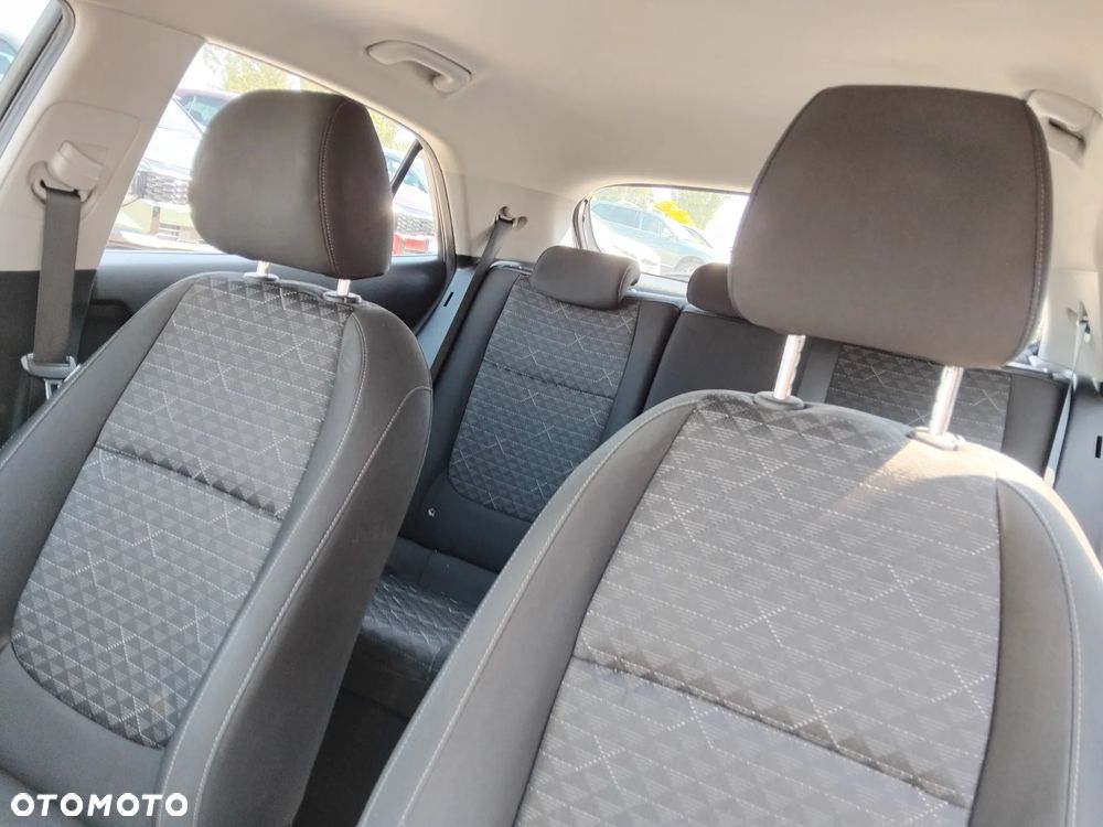 Kia Rio 1.2 M - 18