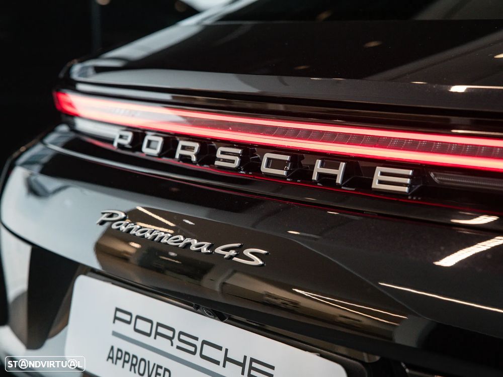 Porsche Panamera 4S E-Hybrid - 17