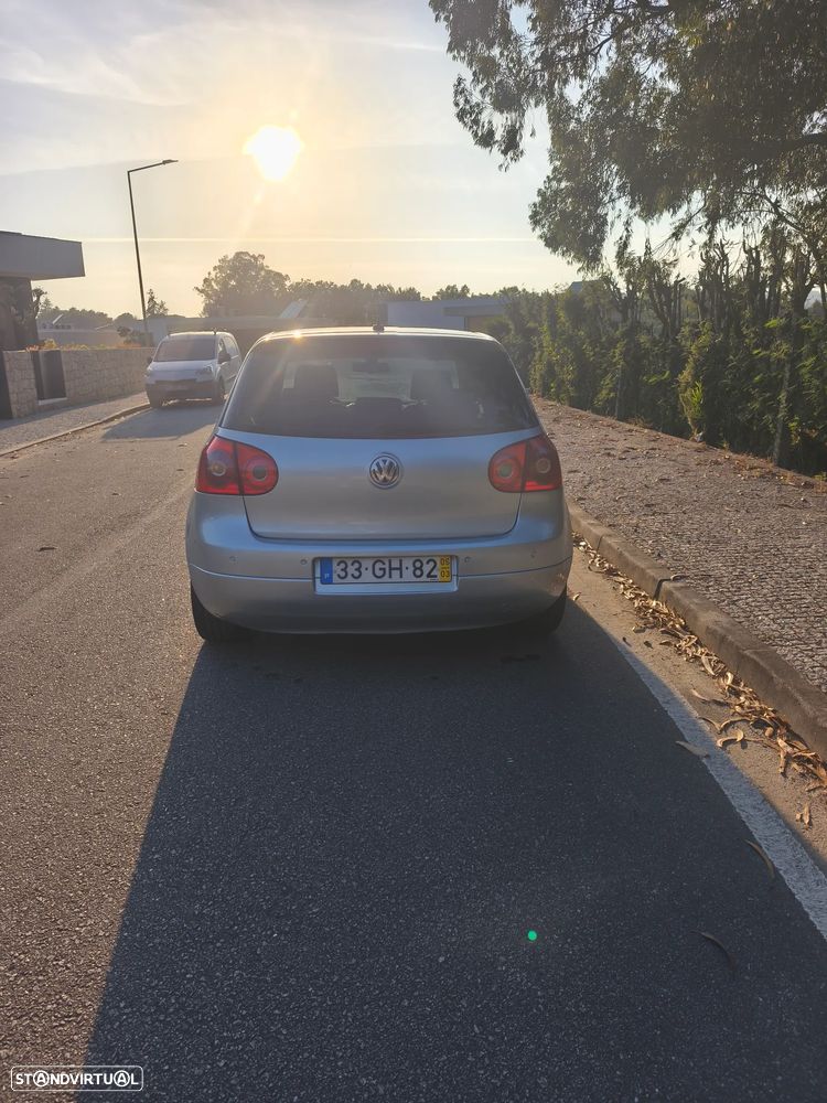 VW Golf 2.0 TDi Individual - 5