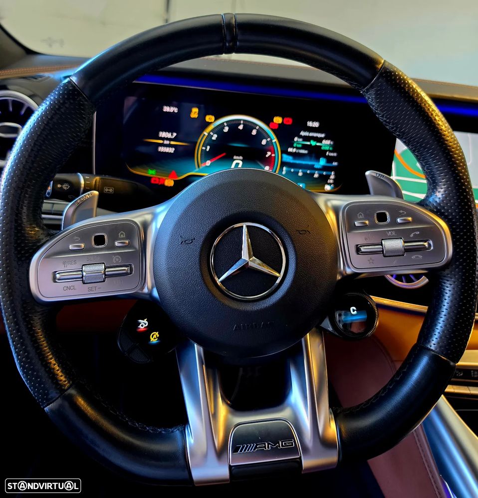 Mercedes-Benz AMG GT 4 portas 43 4Matic+ - 28