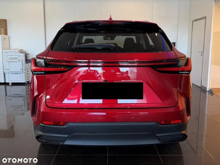 Lexus NX - 3