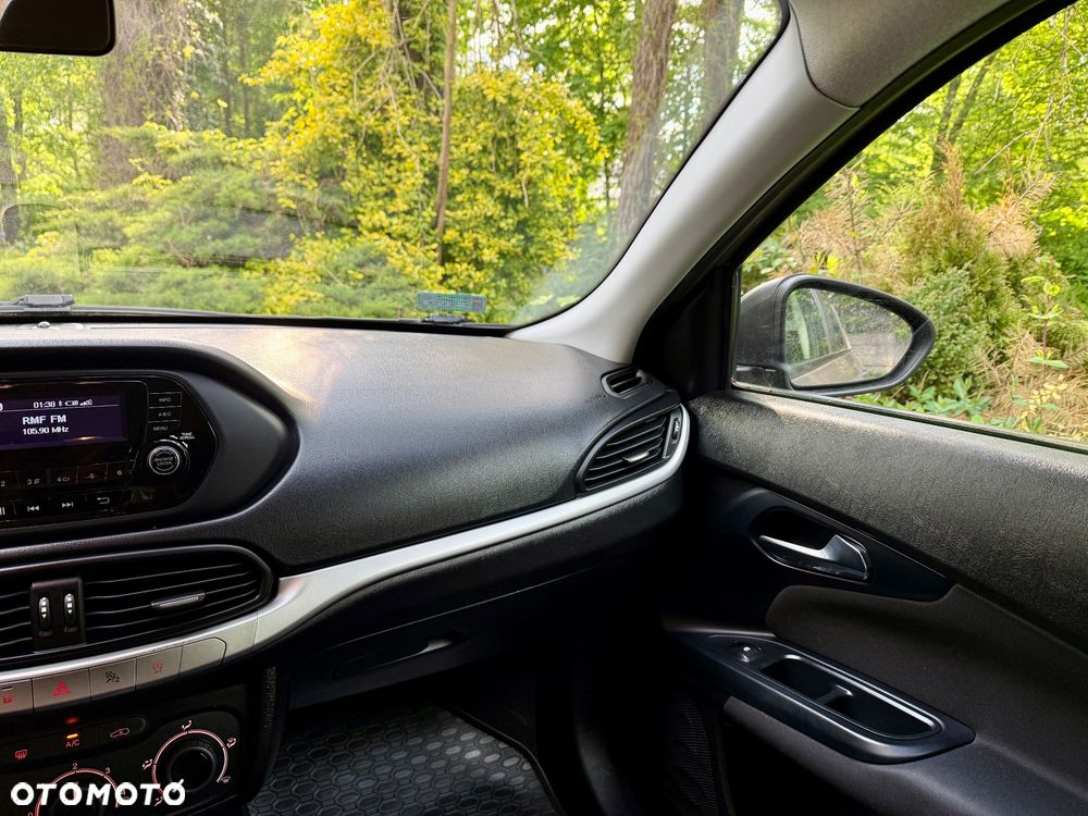 Fiat Tipo 1.4 T-Jet 16v Pop - 15