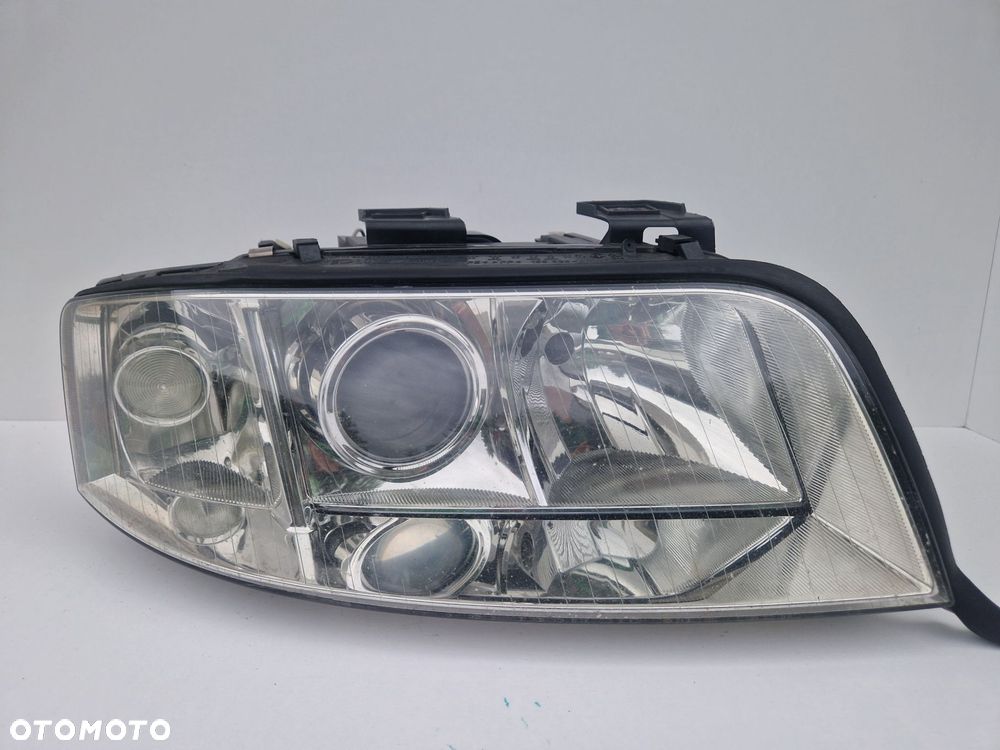 AUDI A6 C5 LAMPA PRZÓD PRZEDNIA PRAWA  EUROPA - 1