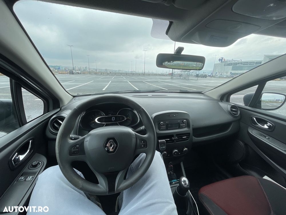 Renault Clio 1.5 dCi 75 Expression - 10