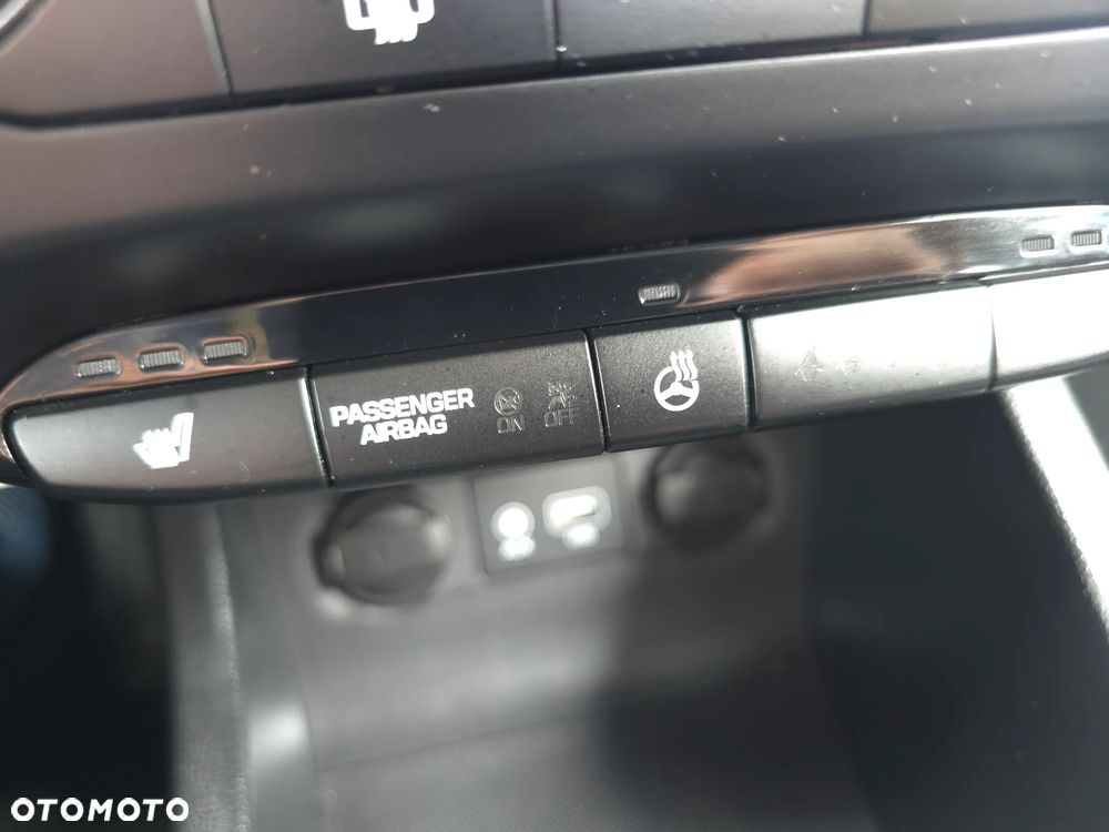 Hyundai i20 blue 1.0 T-GDI Active YES Plus - 28