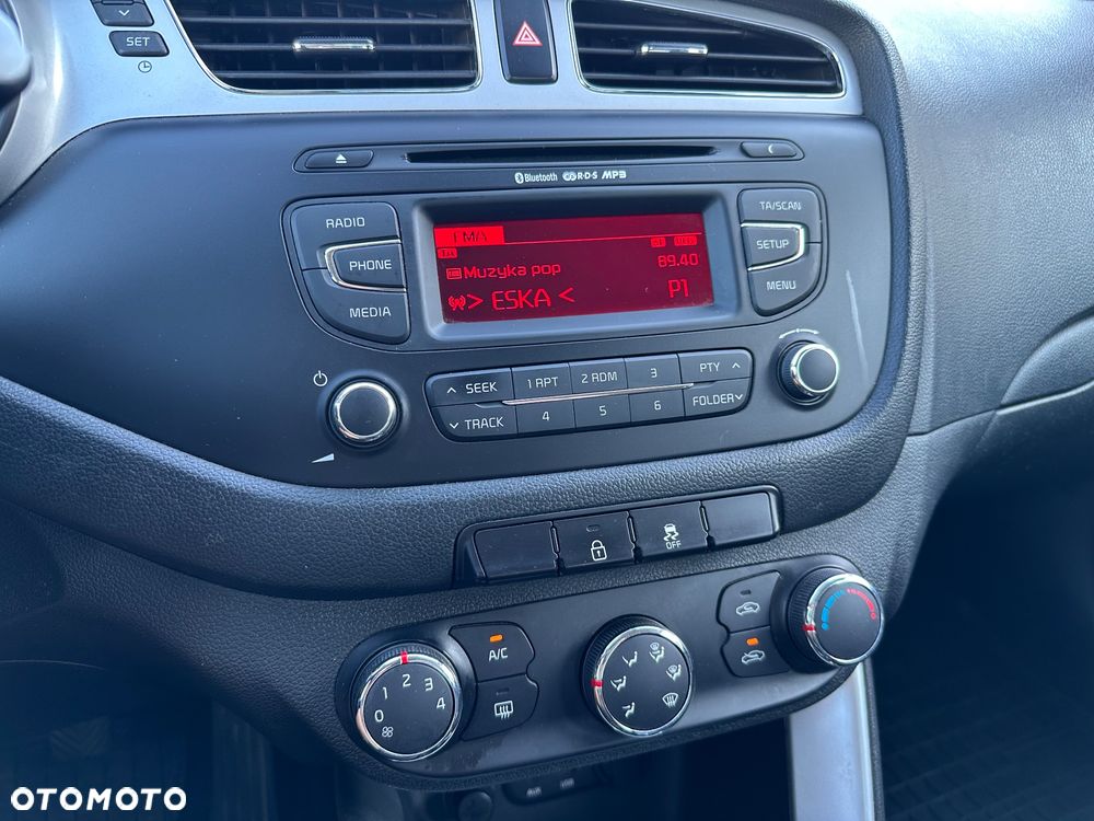 Kia Ceed 1.4 CRDi S - 13