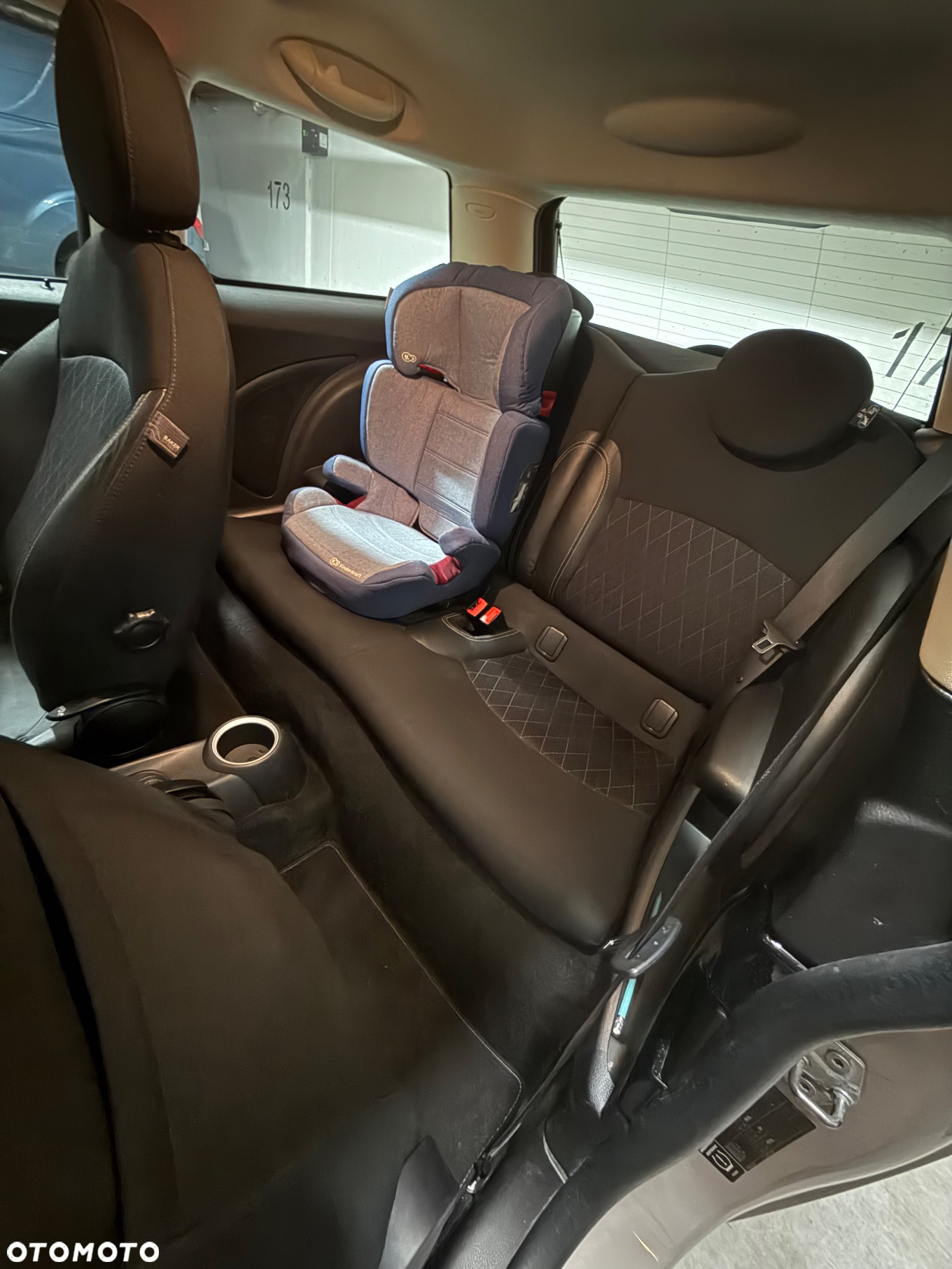 MINI ONE Standard - 19