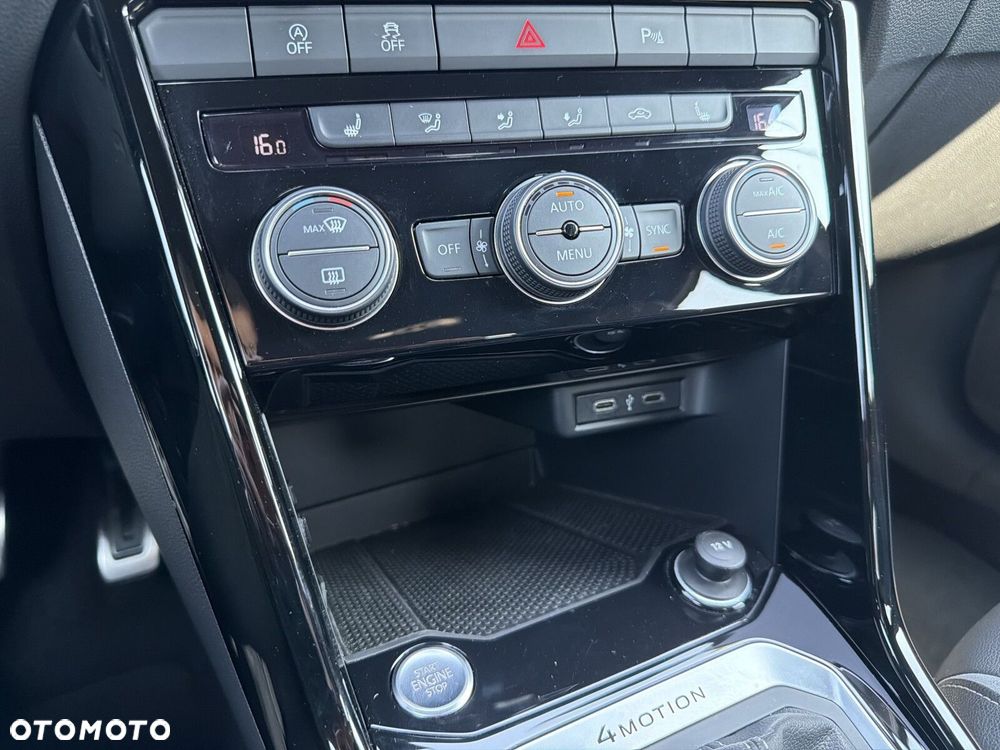 Volkswagen T-Roc 2.0 TSI 4Motion R DSG - 26