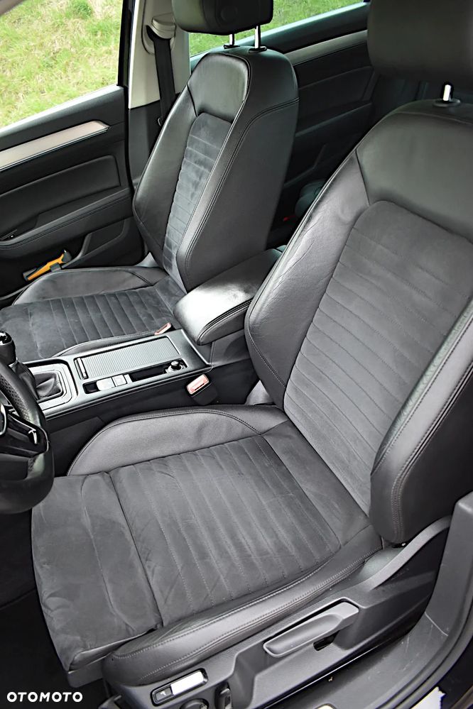 Volkswagen Passat - 7