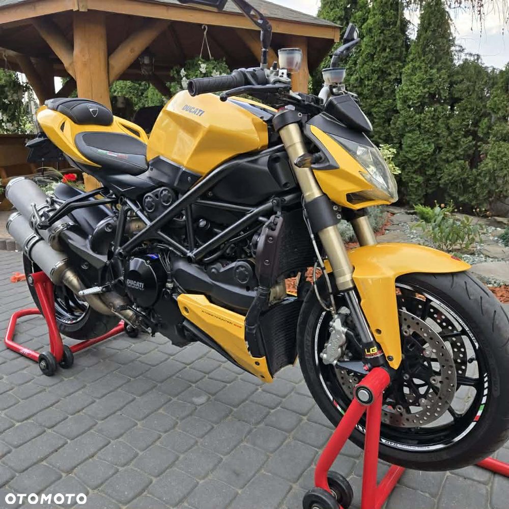 Ducati Streetfighter 848 - 1