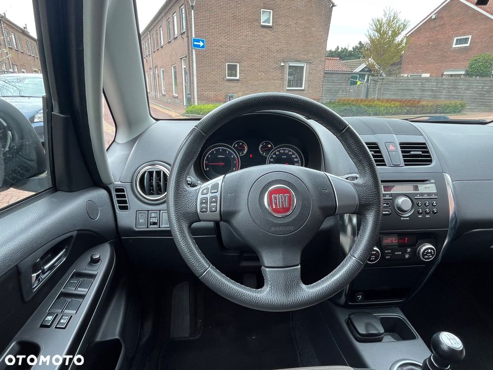 Fiat Sedici 1.6 16V 4x4 Luxury - 6