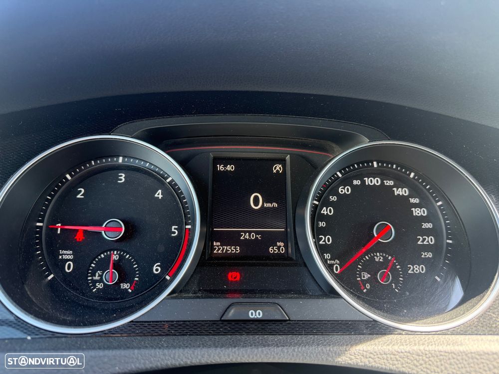 VW Golf 2.0 TDI GTD - 12