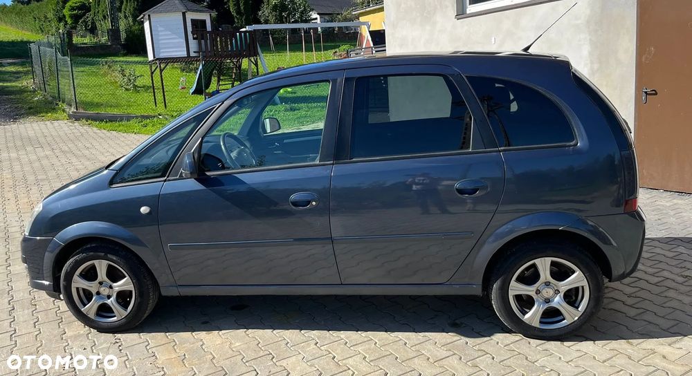 Opel Meriva 1.6 16V - 18