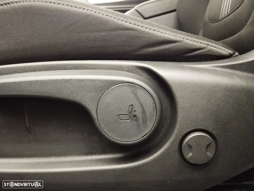 Hyundai Tucson 1.6 CRDi Premium DCT - 17