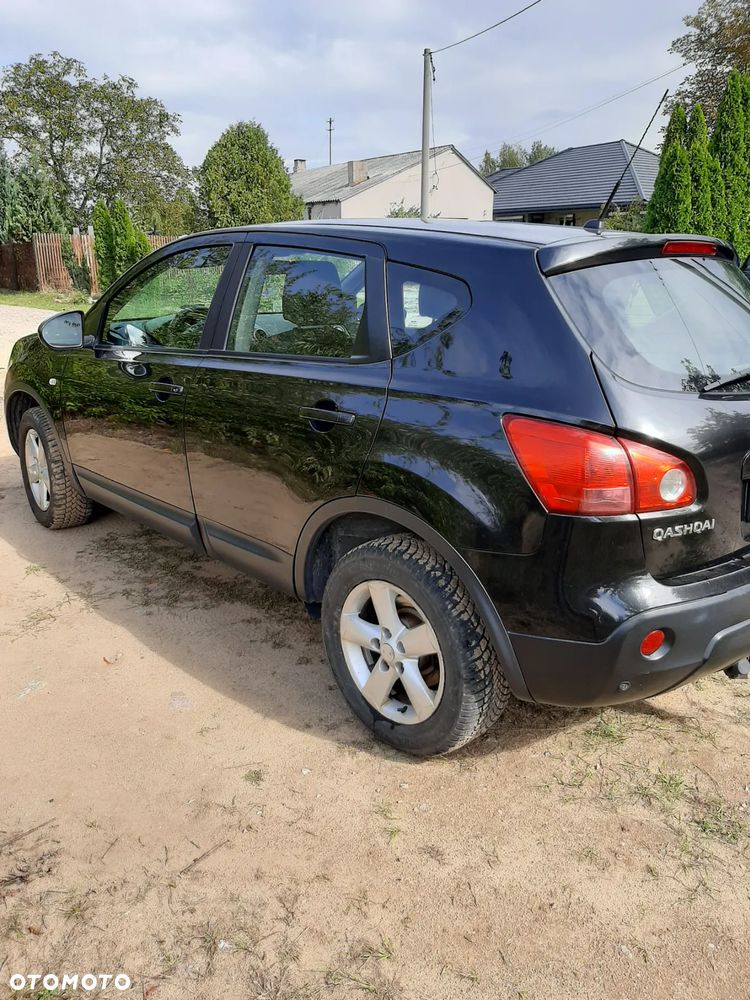 Nissan Qashqai 1.6 visia - 12