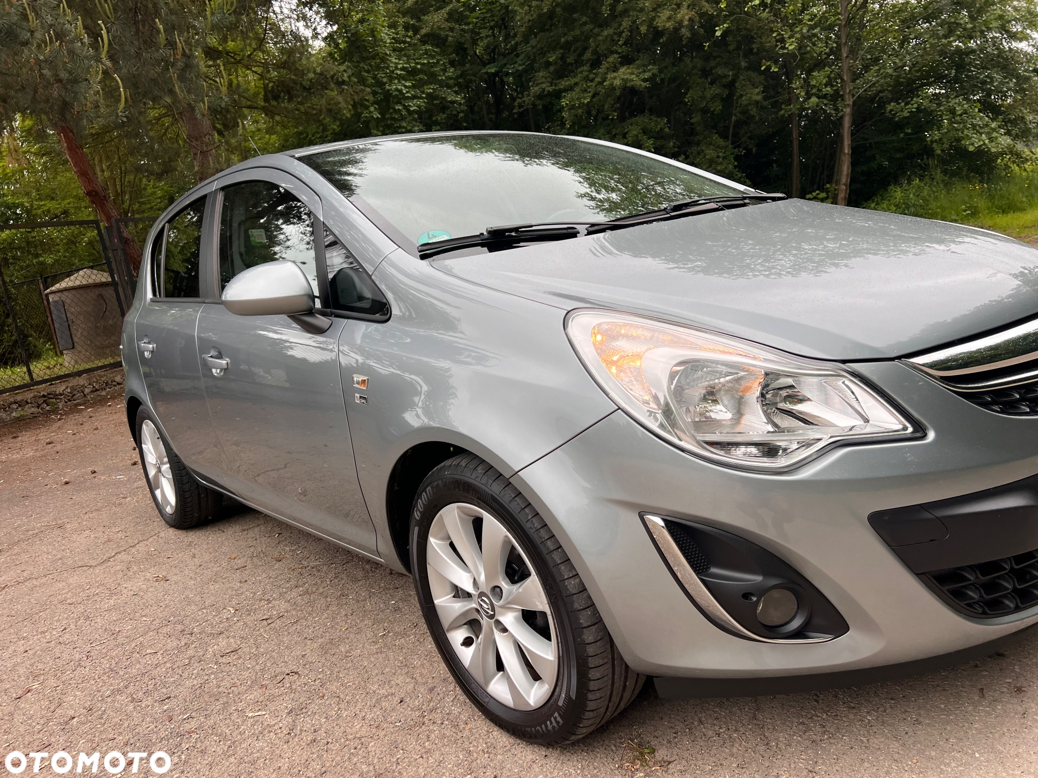 Opel Corsa 1.4 16V Cosmo - 16