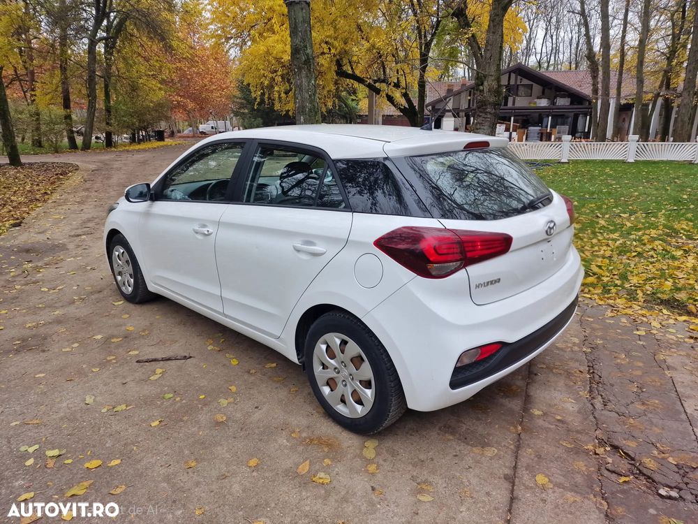 Hyundai i20 1.25 84CP M/T Comfort - 3