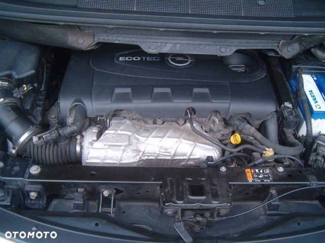 Opel Zafira - 9