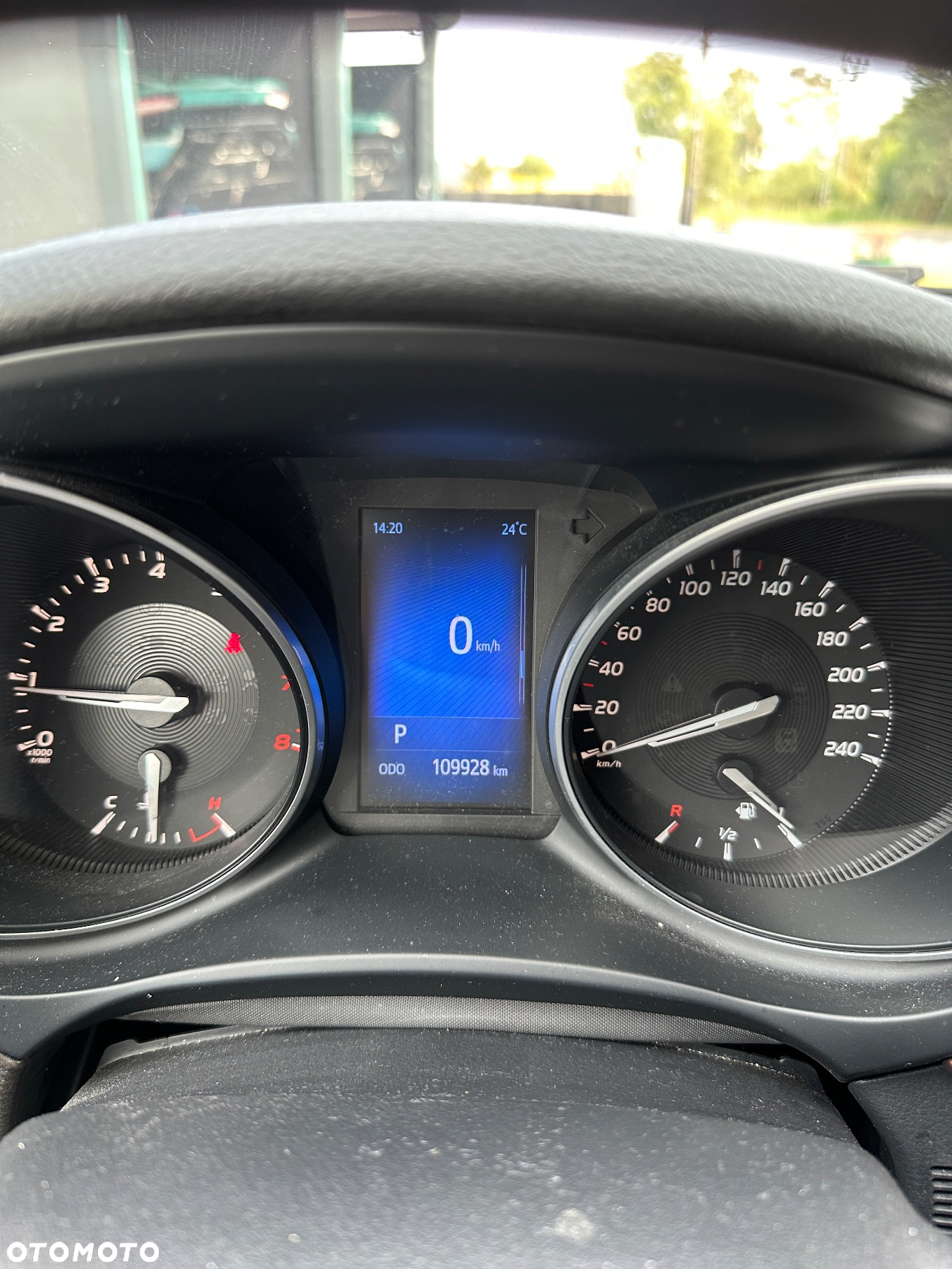 Toyota Avensis 1.8 Premium MS - 4