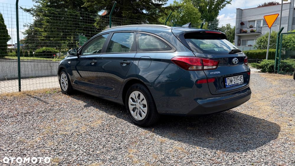 Hyundai i30 1.0 T-GDI Comfort DCT - 10
