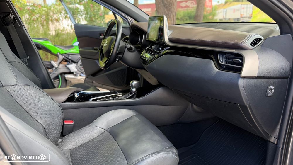 Toyota C-HR 1.8 HSD Lounge - 16