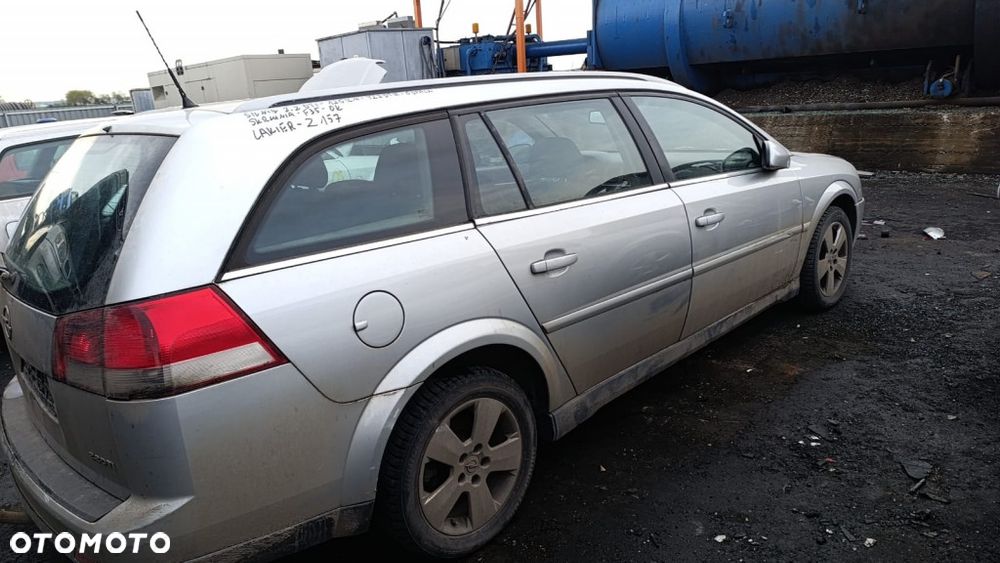 36041 Opel Vectra C model od 02-05 silnik 2.2 DTI 125 km Y22DTR skrzynia F35 lakier Z157 - 5