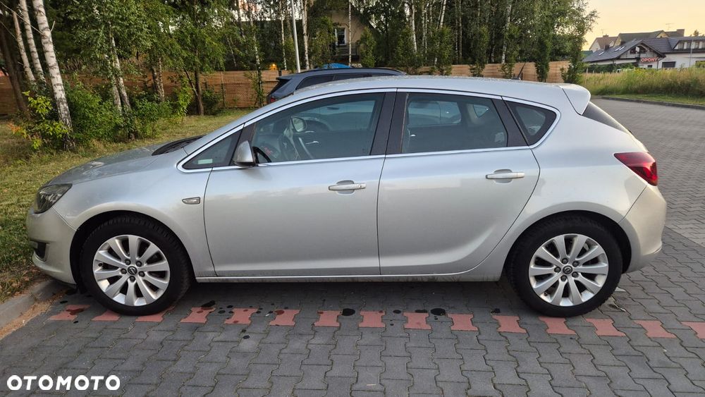 Opel Astra - 8