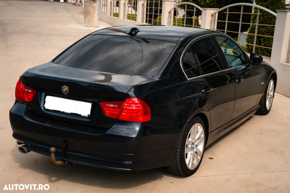 BMW Seria 3 320d DPF Aut. - 6