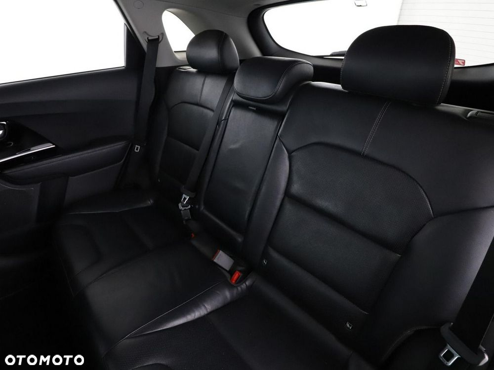 Kia Niro 1.6 GDI Hybrid M - 18