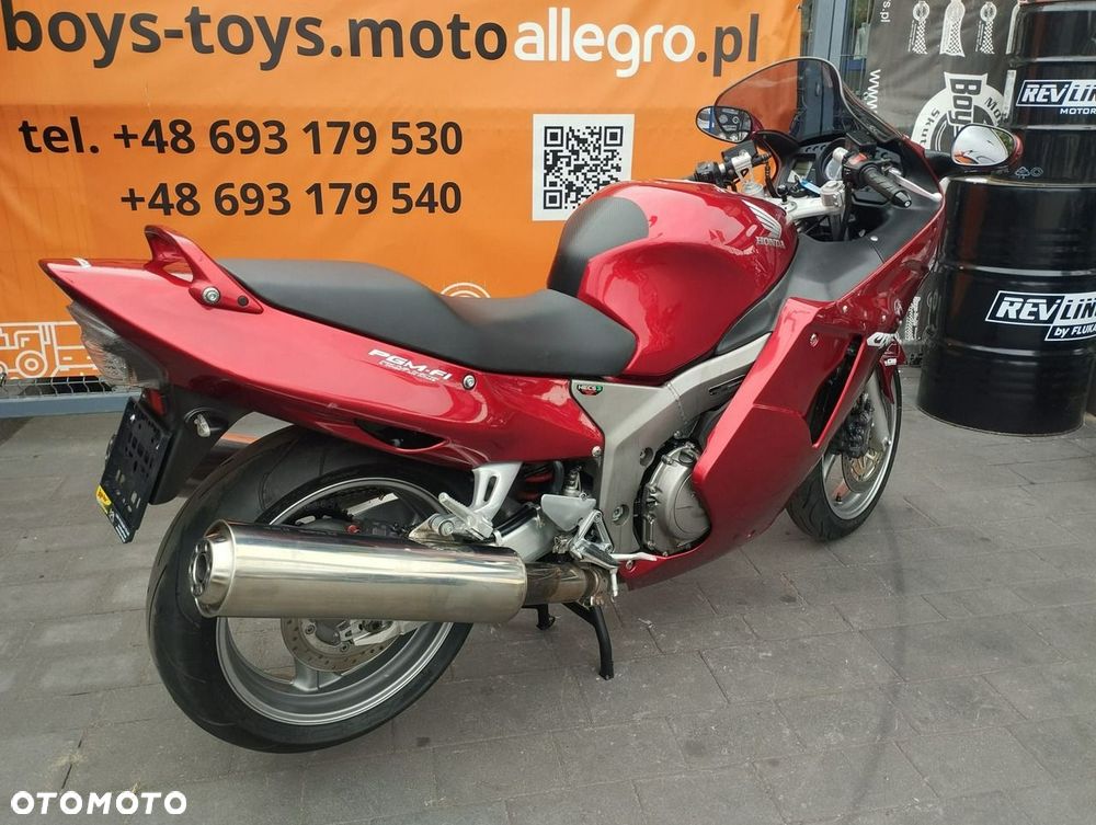 Honda CBR - 7