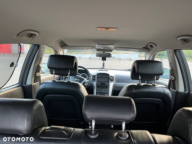 Chevrolet Captiva 2.4 LS - 3