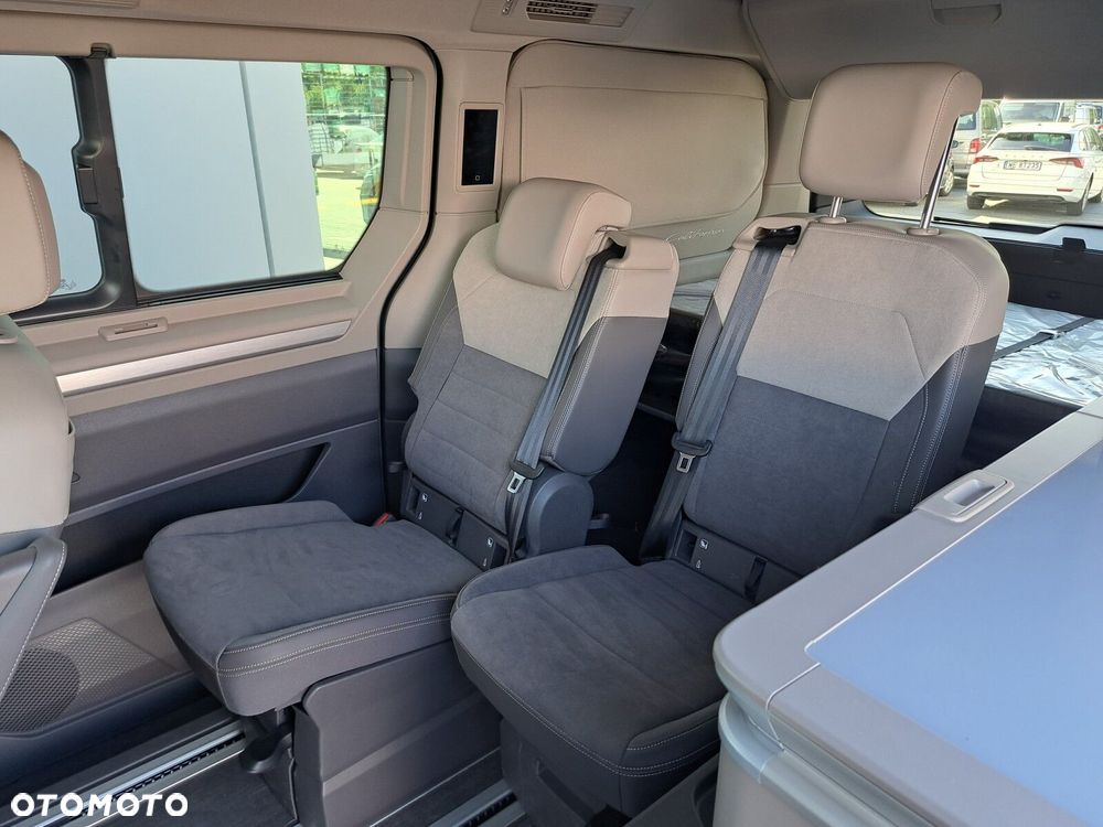 Volkswagen California - 17