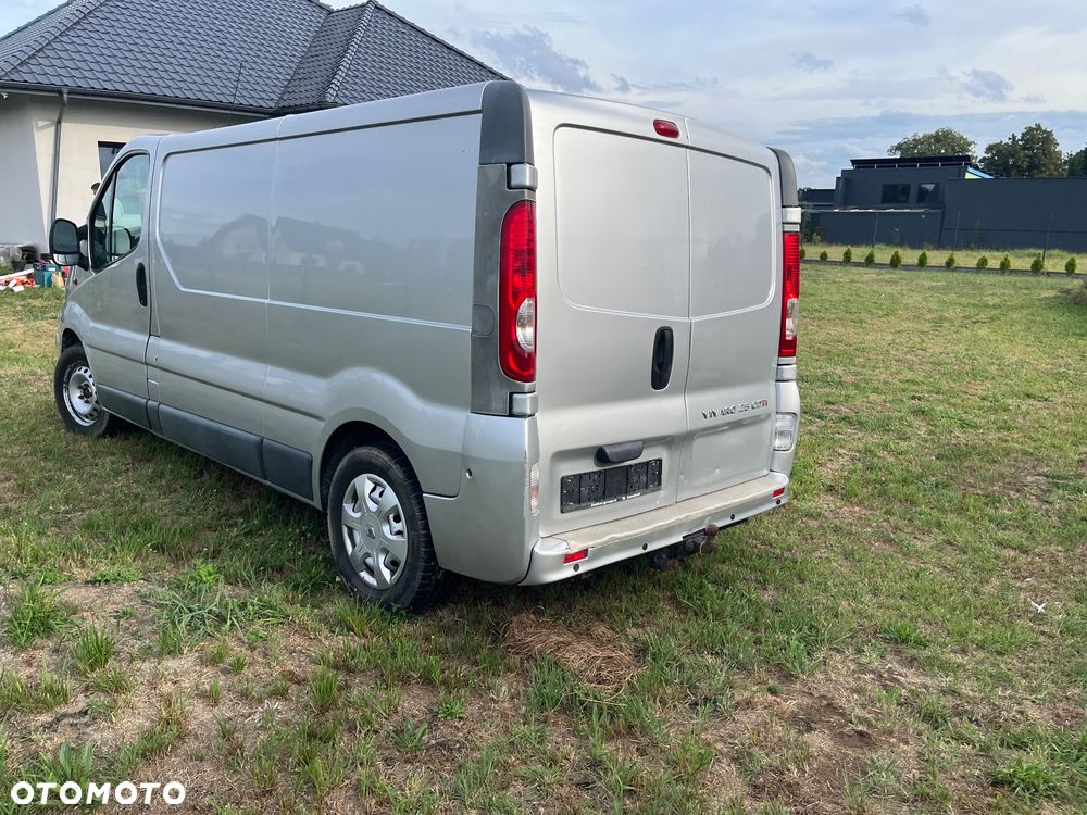 Opel VIVARO - 13