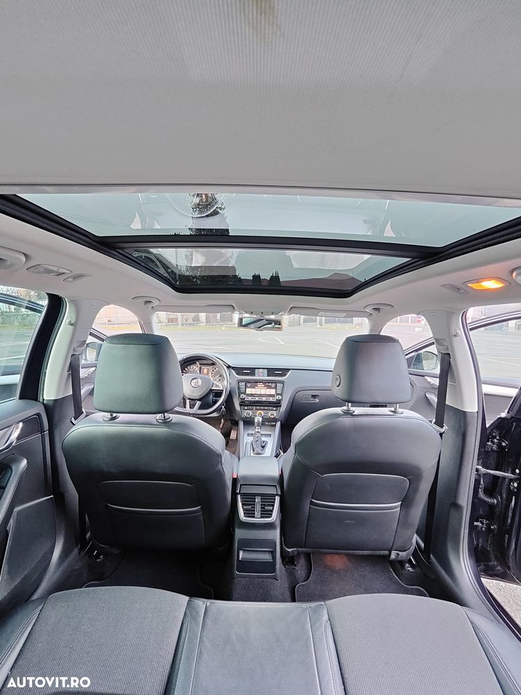 Skoda Octavia 1.6 TDI STYLE DSG - 8