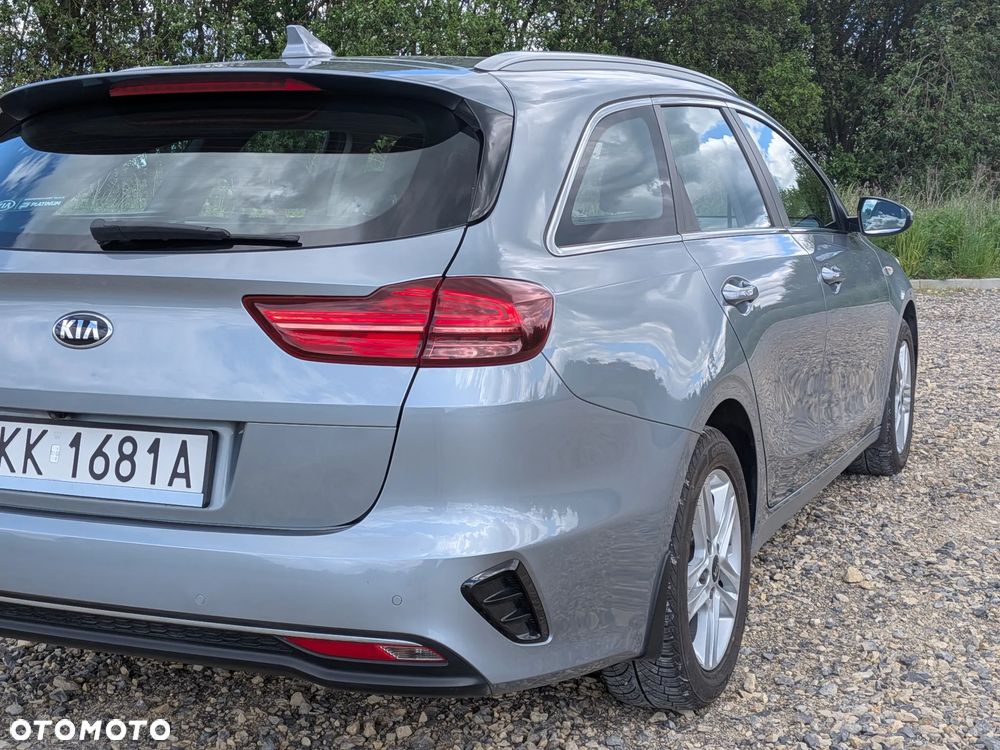 Kia Ceed 1.6 CRDi SCR L Business Line - 14