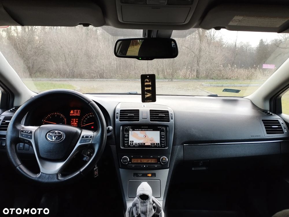 Toyota Avensis 2.0 D-4D Executive - 6