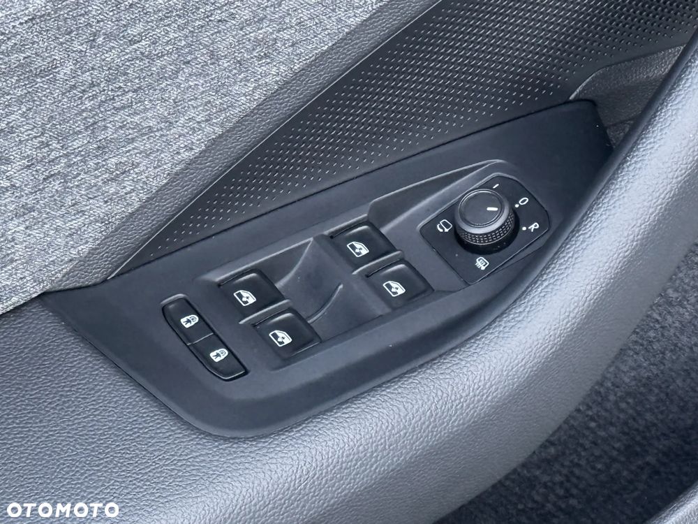 Skoda Superb 1.5 TSI mHEV DSG Selection - 23