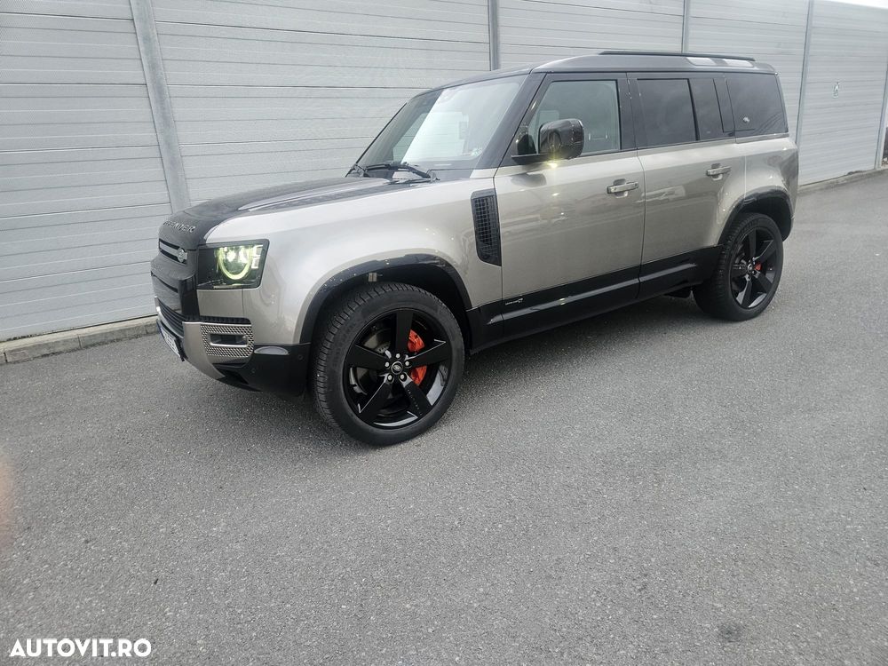 Land Rover Defender - 21