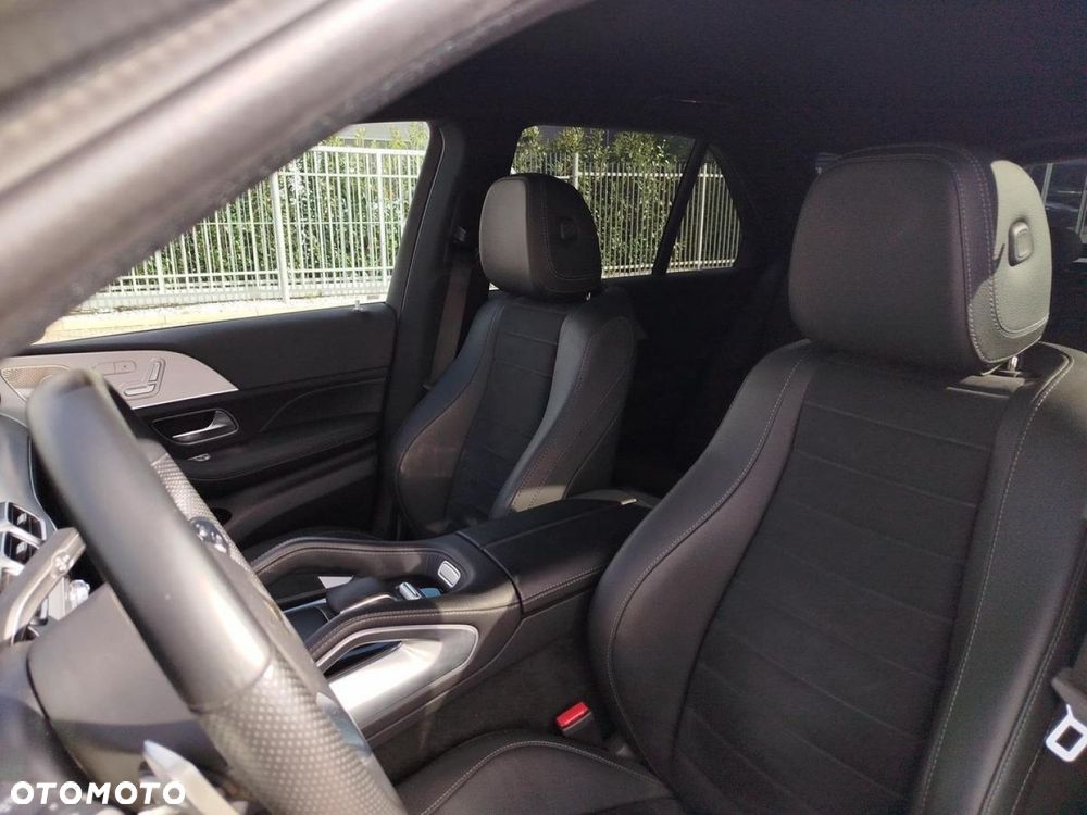 Mercedes-Benz GLE - 12