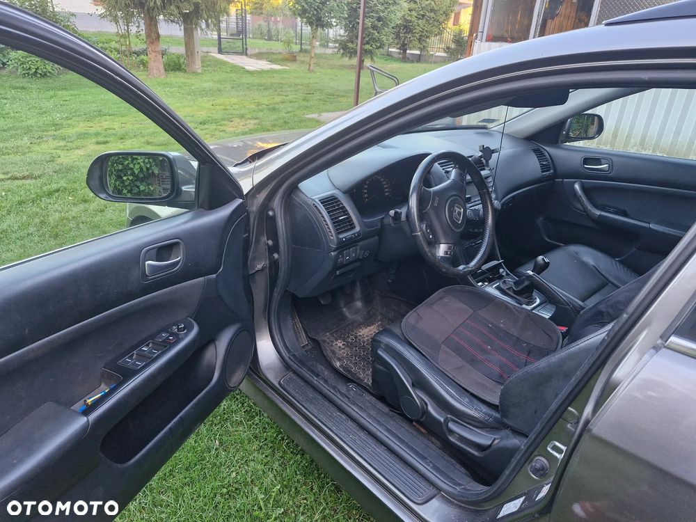 Honda Accord 2.0 Executive - 4