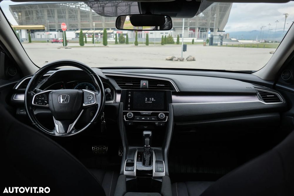 Honda Civic 1.5 VTEC Turbo CVT Prestige - 13