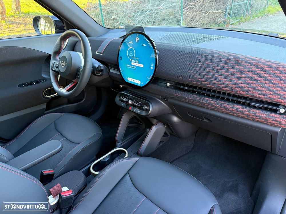 MINI Aceman JCW XL - 32