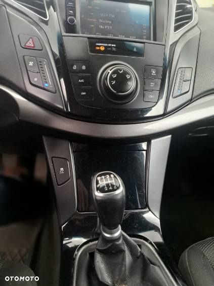 Hyundai i40 Kombi 1.6 Classic - 11
