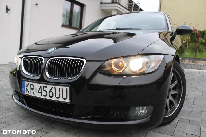 BMW Seria 3 330 Ci Edition Sport - 32