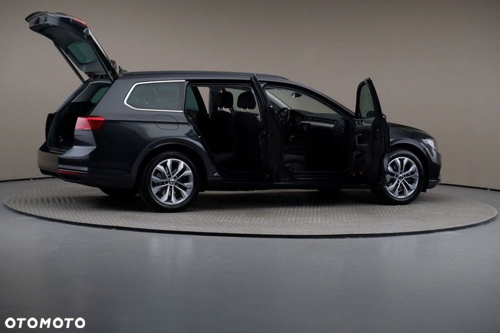 Volkswagen Passat Variant 1.5 TSI EVO Business DSG - 6