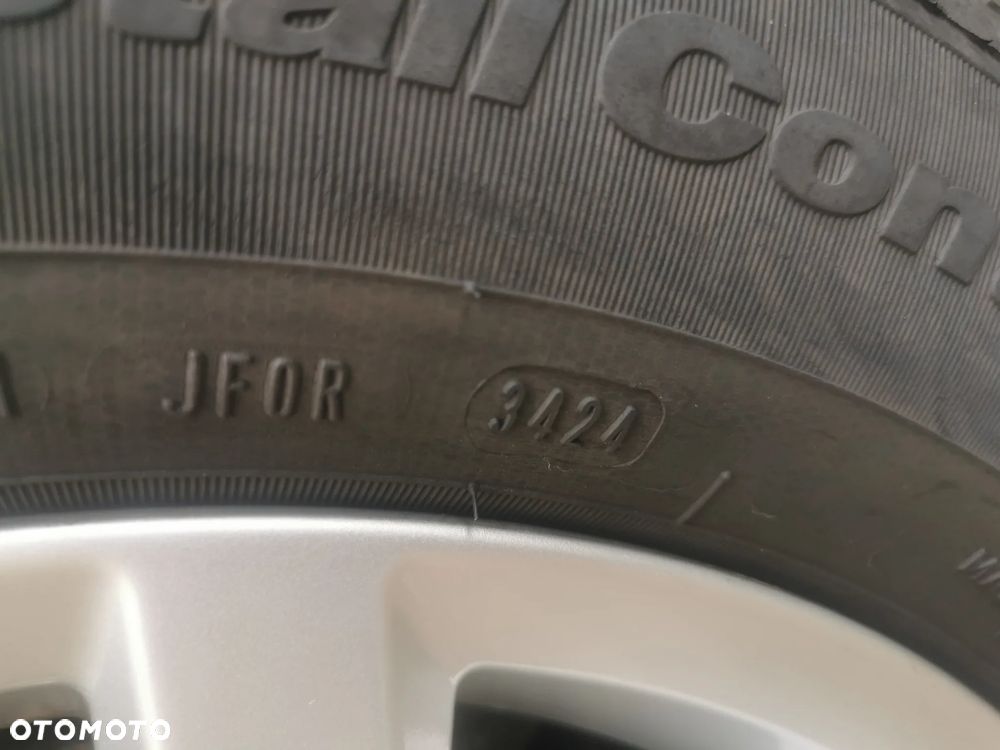 Volkswagen Passat Variant 2.0 TDI BMT Comfortline - 28